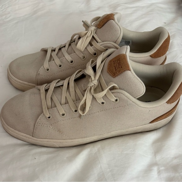 TOMS Beige Canvas Men's Sneakers - Picture 1 of 3
